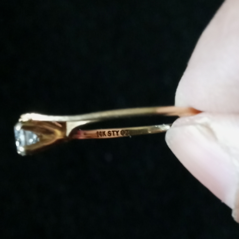 Genuine 14k Gold 2 Stone CZ Ring - Picture 11 of 13